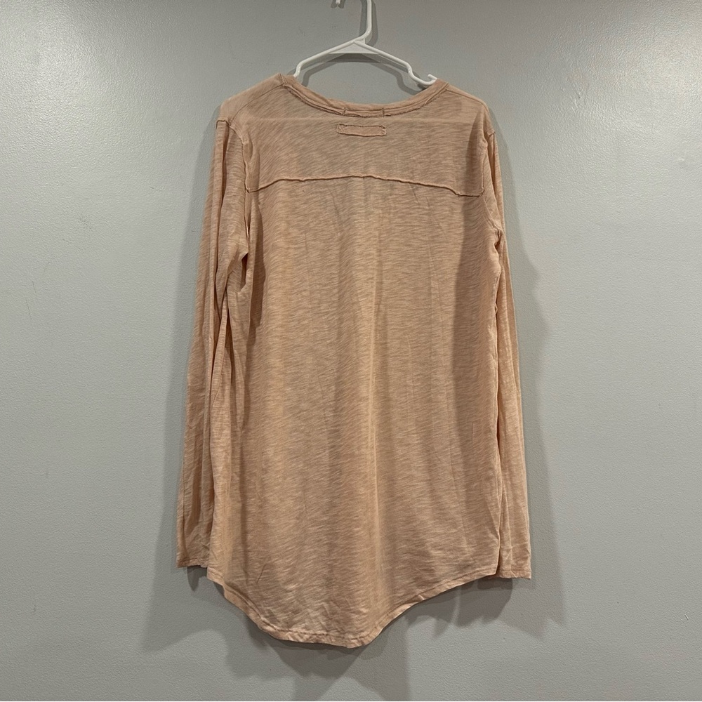 Free People Betty Tee Shirt Light Pink Long Sleeve Large L - Picture 3 of 10